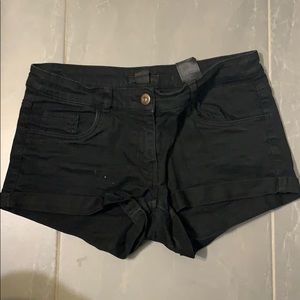 Black jean shorts in amazing condition!!